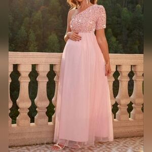 X3 - Beautiful Maternity Formal Small